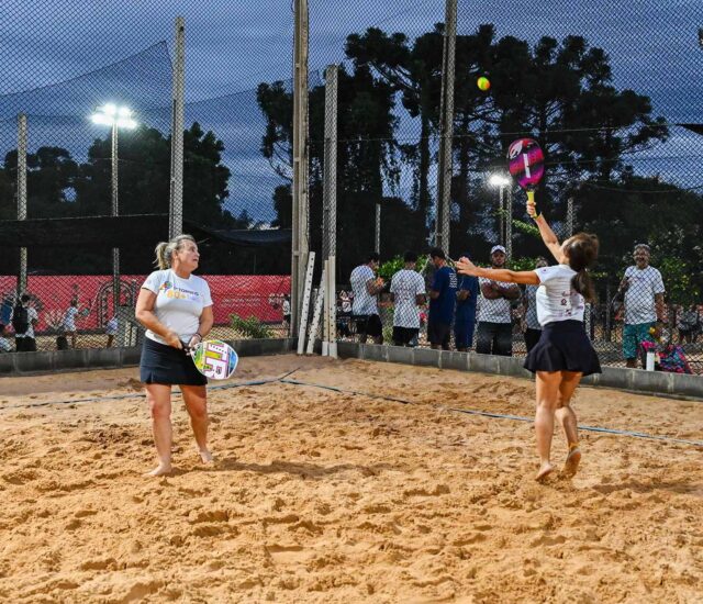Instituto Não Me Esqueças festeja aniversário com Torneio 80+ de Beach Tennis